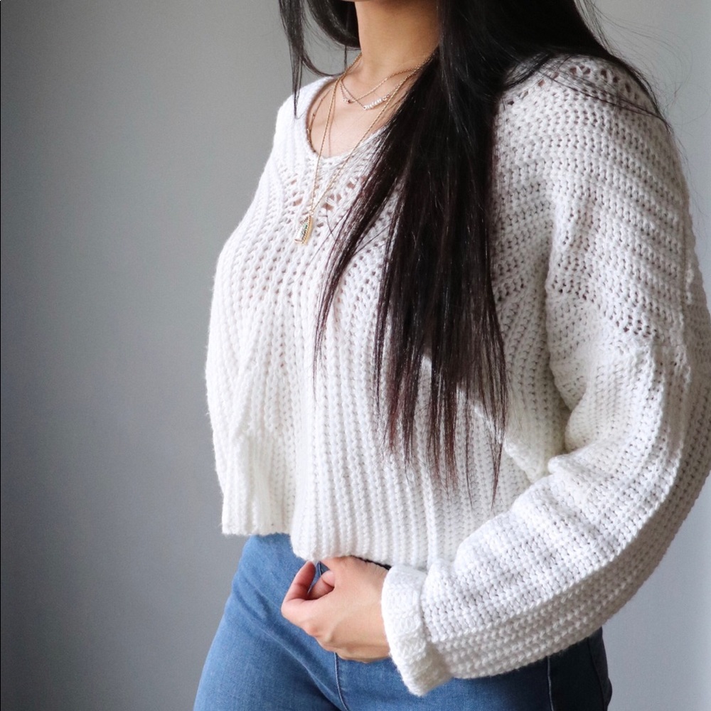 White lace up back knitted sweater